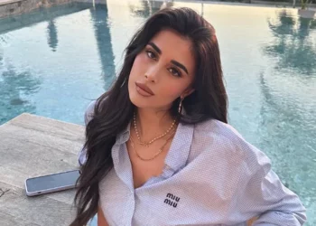 Jori Delli në zi, modelja humb njeriun e shtrenjtë! (FOTO)