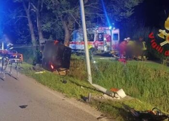 19 vjeçarja denoncon dy shqiptarë: Më p*rdhunuan, njëri prej tyre ishte 70 vjeç