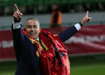 Sylvinho rinovon me kombëtaren deri në dhjetor 2025