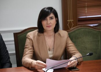 Qeveria e hajdutërisë i bën moral deputetëve të opozitës