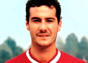 E pickoi bleta, ndërron jetë ish-futbollisti i njohur