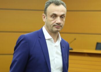 Zbërthimi i bisedave nxori zbuluar Aurel Zarkën! Ja dosja ku ishte i përfshirë kryeprokurori i Vlorës