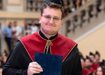 PERSONAZHI I JAVËS/ Nuk e mori Kadare… njihuni me 22-vjeçarin shqiptar, që synon Çmimin Nobel