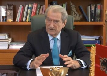 Protesta e 11 korrikut, Berisha mesazh strukturave