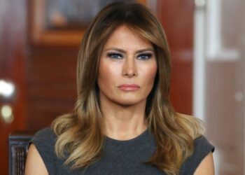 Melania Trump thyen heshtjen, e quan atentatorin e bashkëshortit të saj një monstër
