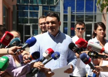 Këlliçi ngjit aktmarrëveshjen në dyert e SPAK: Mazniku hante 1 mijë euro biftek në Dubai…