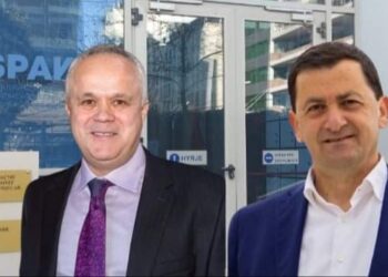 Zgjedhjet për Himarën/ Petraq Gjikuria kallëzon në SPAK Vangjel Tavon