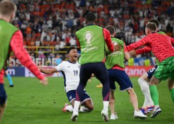 Anglia mposht Hollandën dhe shkon në finale me Spanjën