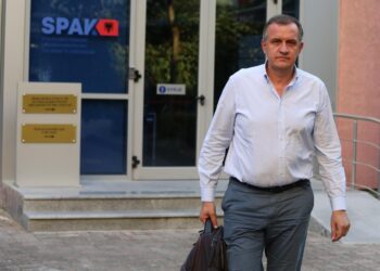 LAJM I FUNDIT/ Arrestohet ish-ministri i Shëndetësisë, Ilir Beqaj dhe dy persona të tjerë