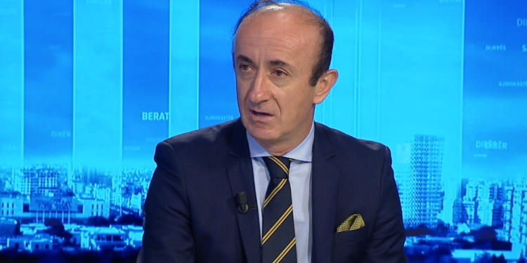 Vrasjet që tronditën vendin në 24 orët e fundit, deputeti i PD: Institucionet shqiptare, ne ditët më të errëta!