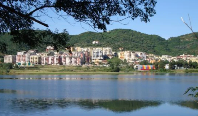 Gjendet e mbytur një 60-vjeçare në Liqenin Artificial të Tiranës