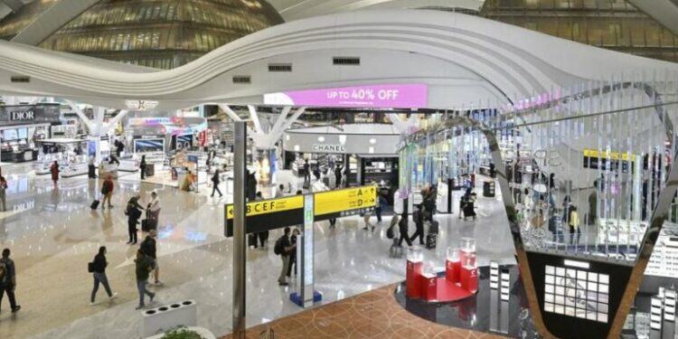 Pa pasaportë dhe pa biletë, njihuni me aeroportin e parë në botë pa dokumente