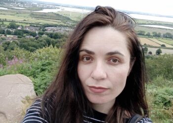 Suplementi letrar/ “Përtej”-poezi nga Mevi Rafuna