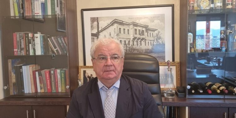 OPINION nga Spartak Ngjela: Çfarë do të bëhet me të paaftët që shkatërruan arsimin dhe larguan “trurin” nga Shqipëria?!