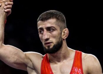 Shqipëria fiton medaljen e dytë të bronztë në Paris, Islam Dudaev shkruan historinë