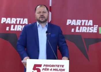 Protesta e banorëve të Perondisë/ Maliqi: Hajdari e ka vendin në burg, SPAK fle mbi dosjet