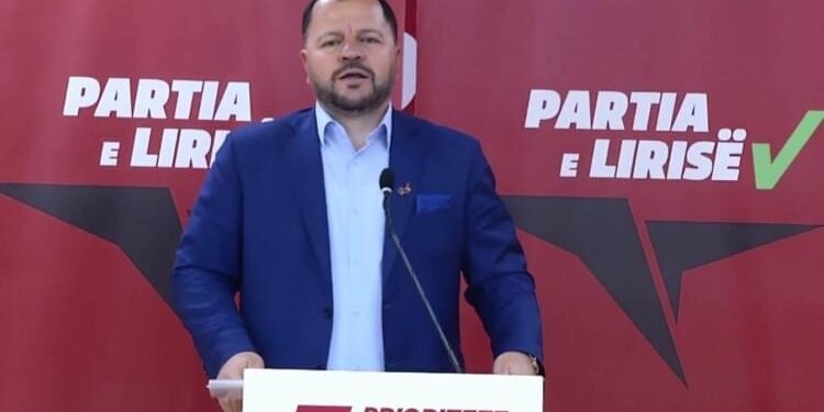 Protesta e banorëve të Perondisë/ Maliqi: Hajdari e ka vendin në burg, SPAK fle mbi dosjet