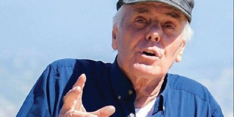 Nga Edison Ypi: Dardha e ka Korçën prapa