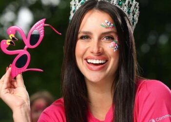 “Janë mahnitës”, Miss Irlanda flet për fustanet e Kosovës dhe Shqipërisë