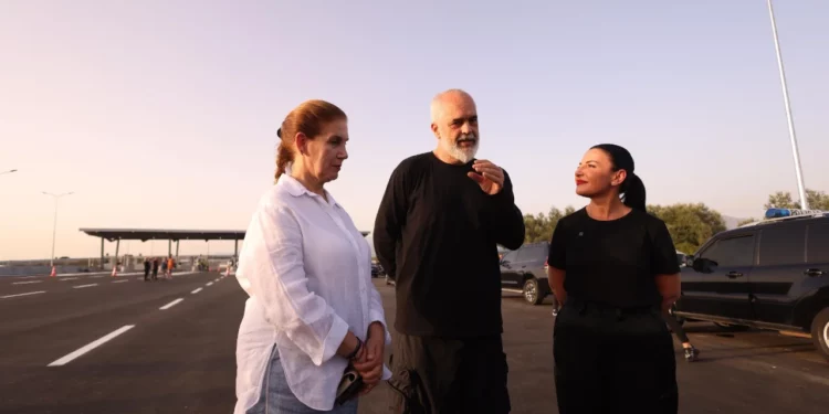 Rrugët me pagesë penalizojnë rajonet e varfra të Veriut