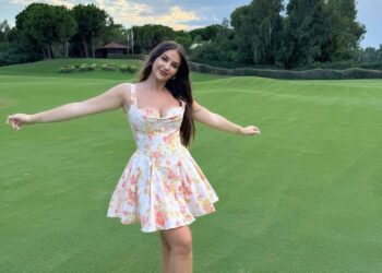 FOTOT/ Kiara Tito la ndjekësit e saj pa fjalë! Detyrohet të reagojë pak orë pas postimit (ARSYEJA)