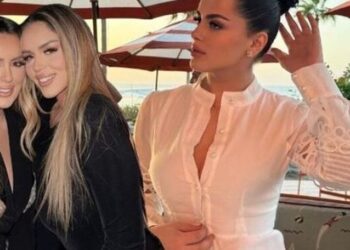 “Dhjakse, fundërrina që godasin nga mbrapa “/ Reagon Klea Prenga pas VIDEO-s së publikuar