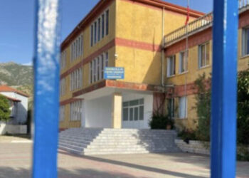 “Shqipëria po tretet”/ Në një dekadë janë mbyllur 22% e shkollave 9-vjeçare publike në rang vendi