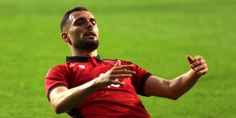 ZYRTARE/ Nedim Bajrami në Glasgow Rangers