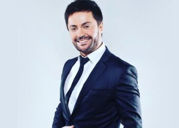 Sinan Hoxha festoi ditëlindjen, ja sa vjeç bëri këngëtari i njohur