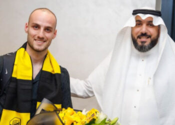 Mario Mitaj nis aventurën arabe