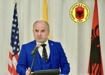 Nga Shpetim Axhami: Ëndrrat dhe prapaskenat e shovinistit serbo-rus Vuçiç