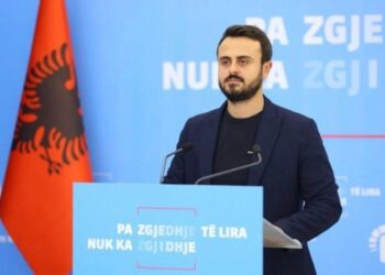 Xhaferri: Rilindja kriminalizoi dhe Universitetet!