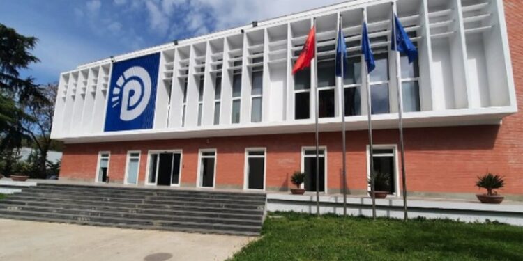 Burgosja e Salianjit, PD do të mbledhë nesër Këshillin Kombëtar! Çfarë pritet?