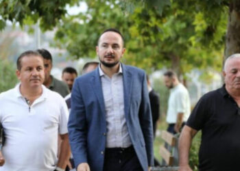 Salianji nis takimet në terren dhe projekton fitoren në Elbasan