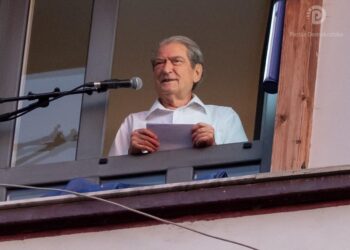 Berisha i bën thirrje Kryemadhit: Informo shqiptarët me ç’rast i dorëzove Edi Ramës 460 mijë euro! Trego gjithçka di për këtë kryehajdut