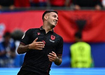 Rikuperimi larg, Manaj rrezikon sfidat e nëntorit me Kombëtaren? Trajneri zbulon situatën e sulmuesit