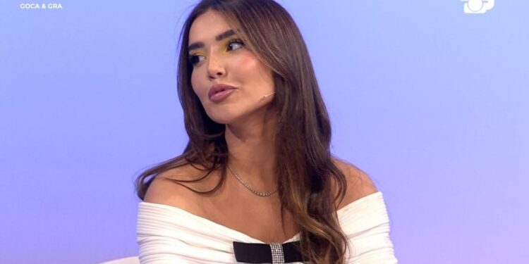 Megi Pojani zbulon arsyen pse e mban të fshehur lidhjen me të dashurin