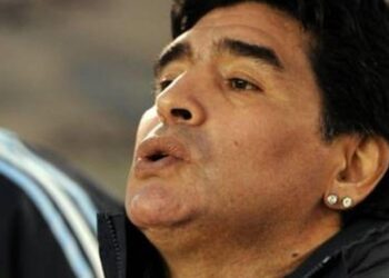 Trupi i Maradonës do të zhvarroset 4 vite pas vdekjes, zbulohet arsyeja