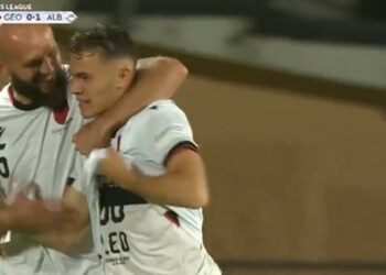 Shqipëri me zemër dhe grintë, “magjia” e Asllanit i jep 3 pikët kuqezinjve ndaj Gjeorgjisë