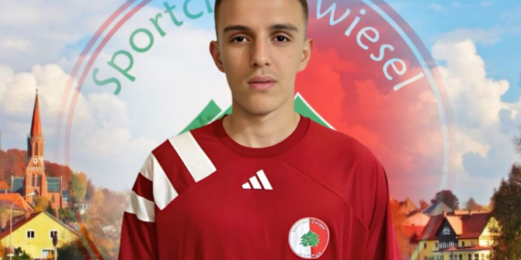 Talenti shqiptar nënshkruan kontratë profesioniste në Gjermani