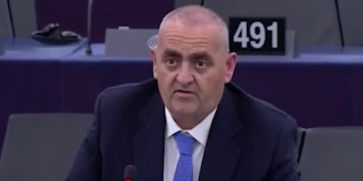 Media greke: Beleri pritet të takojë Ramën si eurodeputet në Tiranë