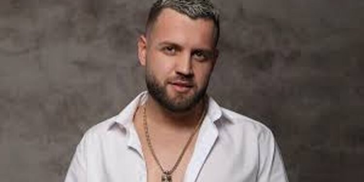 UPS! Çfarë ndodhi? Publikohen MESAZHET e Luiz Ejllit me vajzën misterioze nga Kosova…