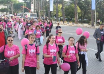 Kanceri i gjirit, 50 raste të reja vetëm gjatë tetorit rozë