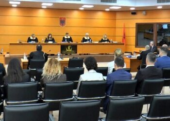 Vetingu drejt mbylljes, 267 të shkarkuar nga detyra, 130 gjyqtarë dhe prokurorë i drejtohen Strasburgut