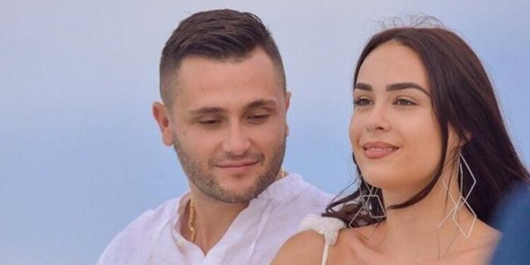 Ndarja që u pasua me akuza ndaj saj, Xhensila Myrtezaj mesazh Bes Kallakut?