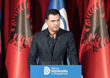 Lulzim Basha uron Donald Trump për fitoren e zgjedhjeve: Jam i bindur se miqësia dhe aleanca e Shqipërisë me SHBA do të arrijë maja të reja