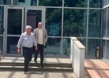 Qëndroi për 1 orë/ Saimir Tahiri del nga dyert e SPAK: U pyeta për “21 Janarin” dhe…