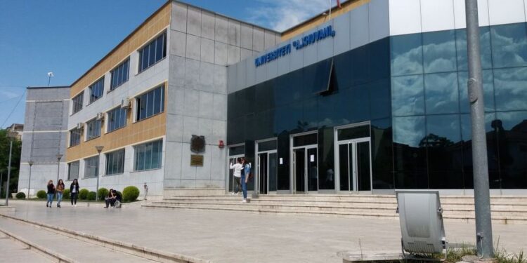 Morën LEKË nga studentët për t’i kaluar në provimet e ngelura/ Këta janë PEDAGOGËT që u arrestuan me urdhër të SPAK