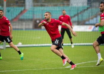 Pensionohet në moshën 29-vjeçare, ish-i i Kombëtares dhe Superiores: Kam 6 muaj që jam tërhequr nga futbolli