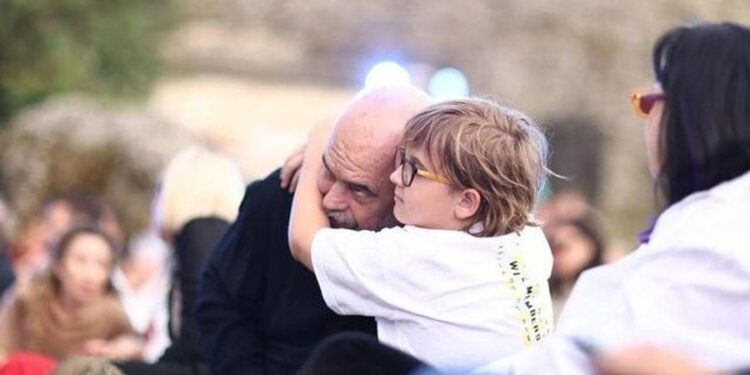 Rama zbulon talentin e Zahos